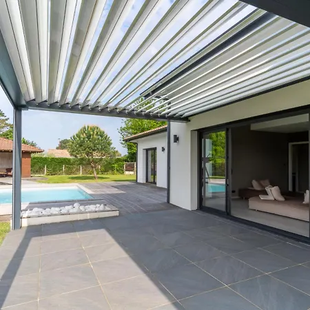Villa Parentis-en-Born, 5 pièces, 10 personnes - FR-1-319-466