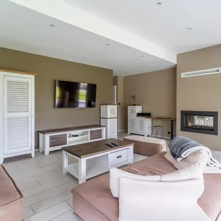 Villa Parentis-en-Born, 5 pièces, 10 personnes - FR-1-319-466