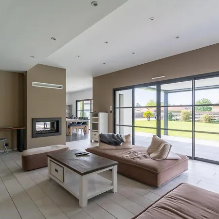 Villa Parentis-en-Born, 5 pièces, 10 personnes - FR-1-319-466