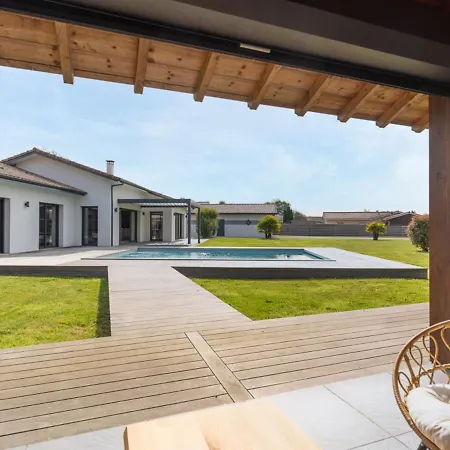 Villa Villa Parentis-en-Born, 5 pièces, 10 personnes - FR-1-319-466 *